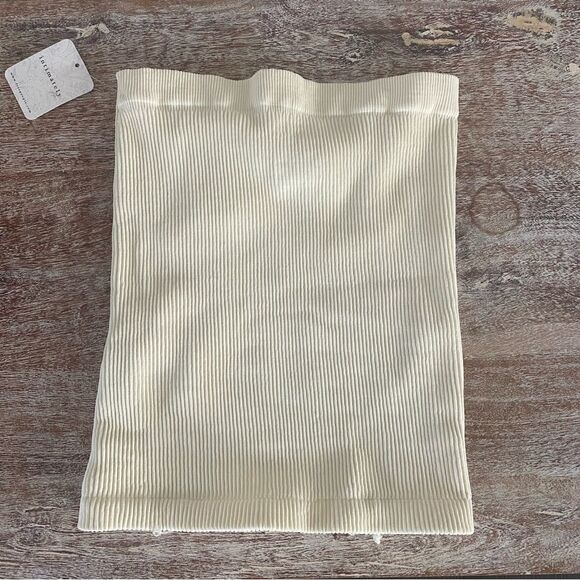 NWT Free People Meg Seamless Tube Top - Picture 3 of 3